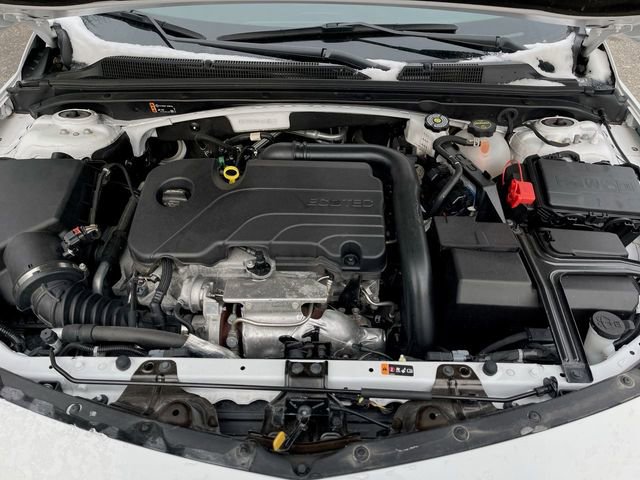 Used 2024 Chevrolet Malibu LT w/ Sport Edition image 29