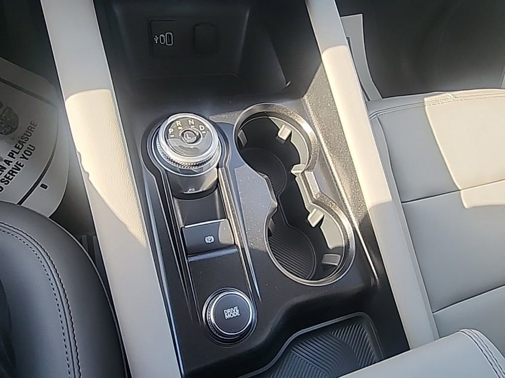 New 2026 Ford Explorer Active w/ Active Comfort Package image 25