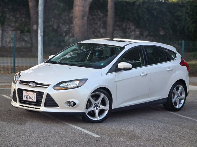 Used 2012 Ford Focus Titanium w/ Titanium Handling Pkg FWD image 22
