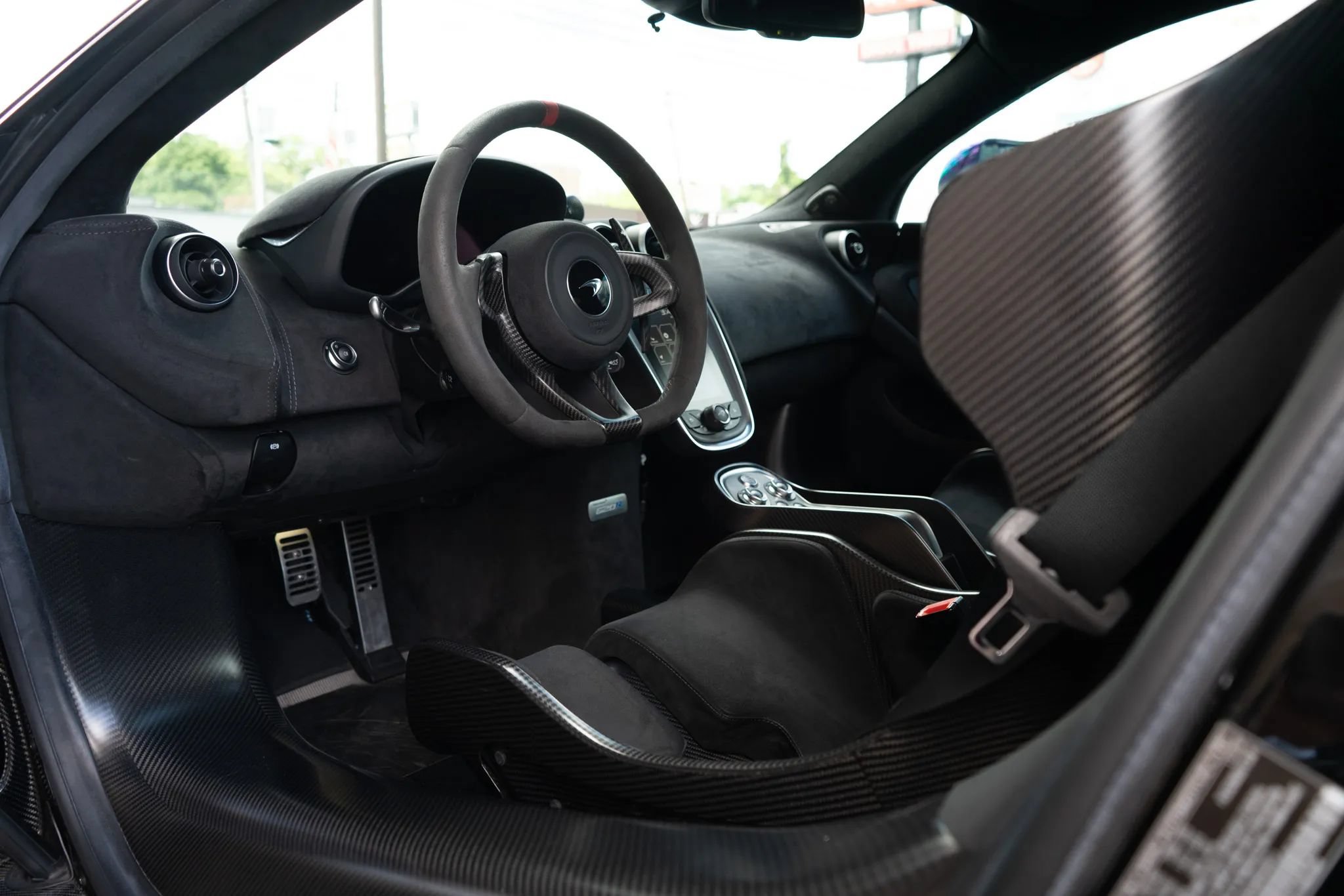 Used 2020 McLaren 620R RWD image 52