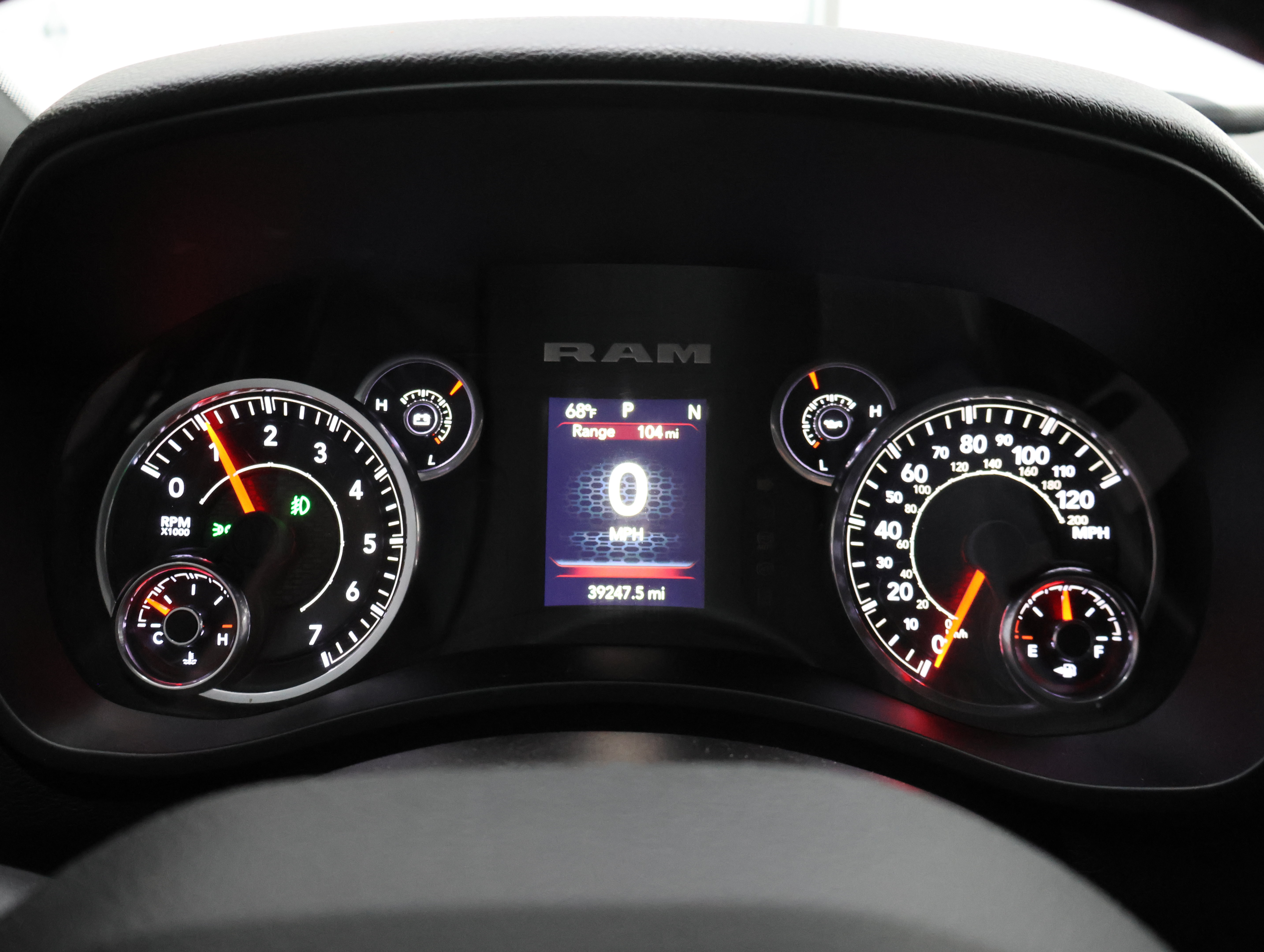 Used 2024 RAM 2500 Big Horn w/ Night Edition AWD/4WD image 10