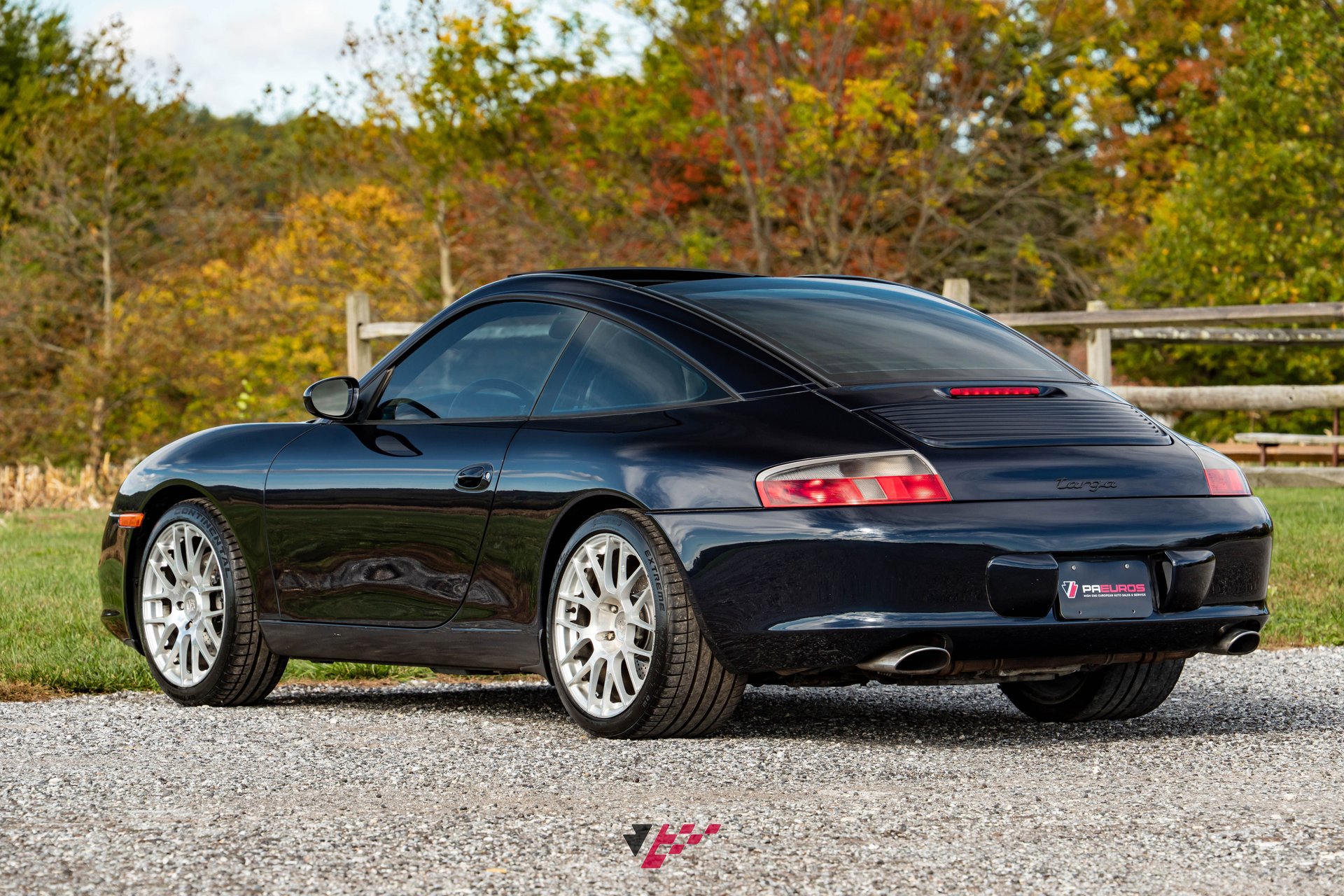 Used 2003 Porsche 911 Targa image 3