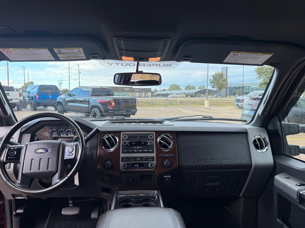 Used 2012 Ford F350 Lariat image 25