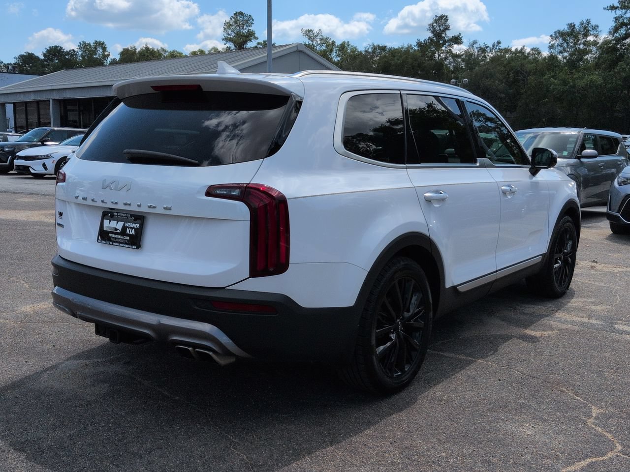 Used 2022 Kia Telluride SX w/ SX Prestige Package AWD/4WD image 5
