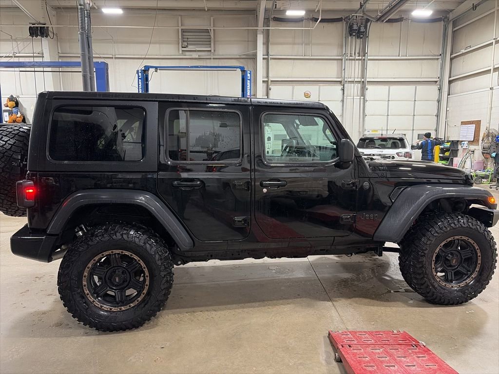 Used 2024 Jeep Wrangler Sport S image 8