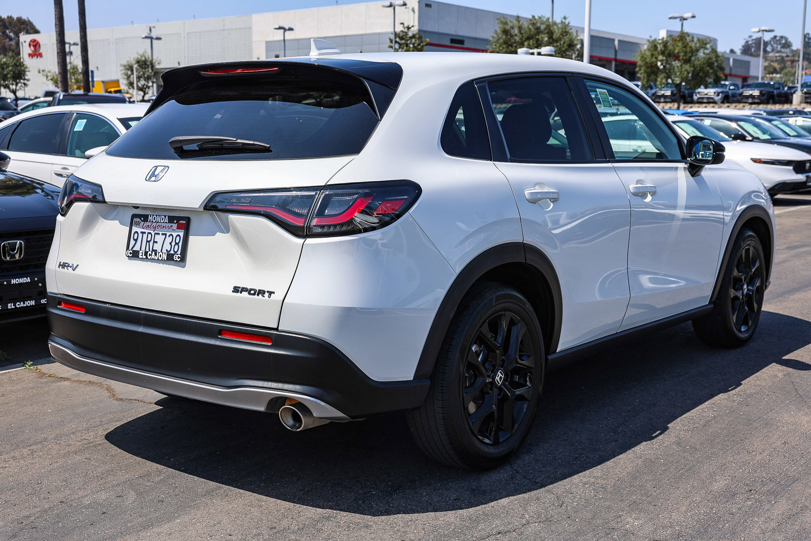 Certified 2025 Honda HR-V Sport image 26