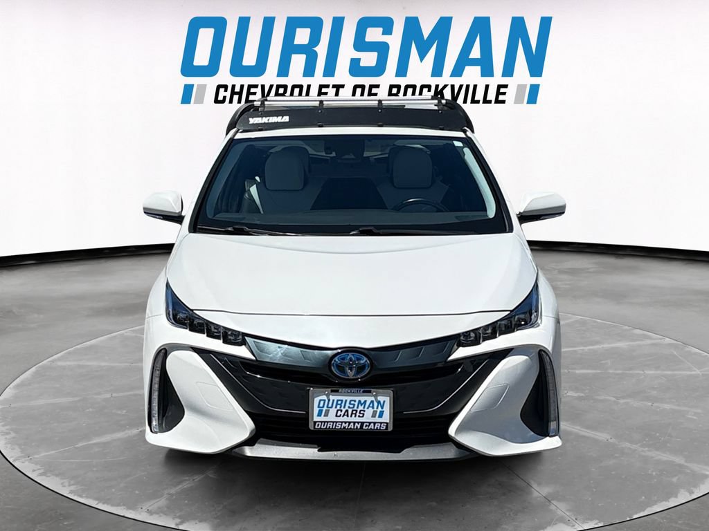Used 2017 Toyota Prius Prime Premium w/ Carpet Mat Package FWD image 8