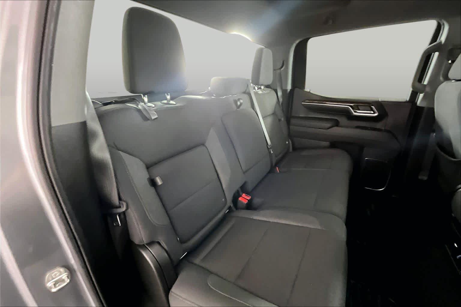 Used 2024 GMC Sierra 1500 Elevation RWD image 19