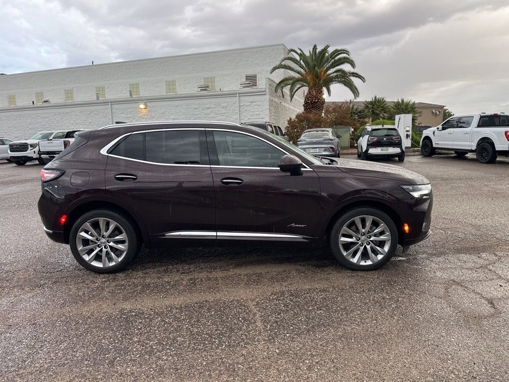 Used 2023 Buick Envision Avenir image 4