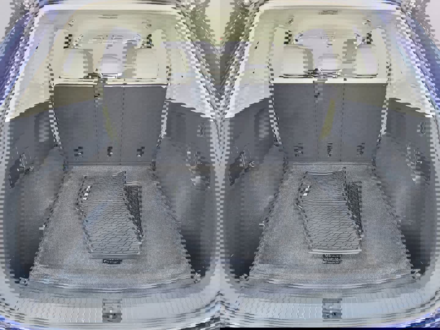 Used 2022 Volkswagen Tiguan SE image 32