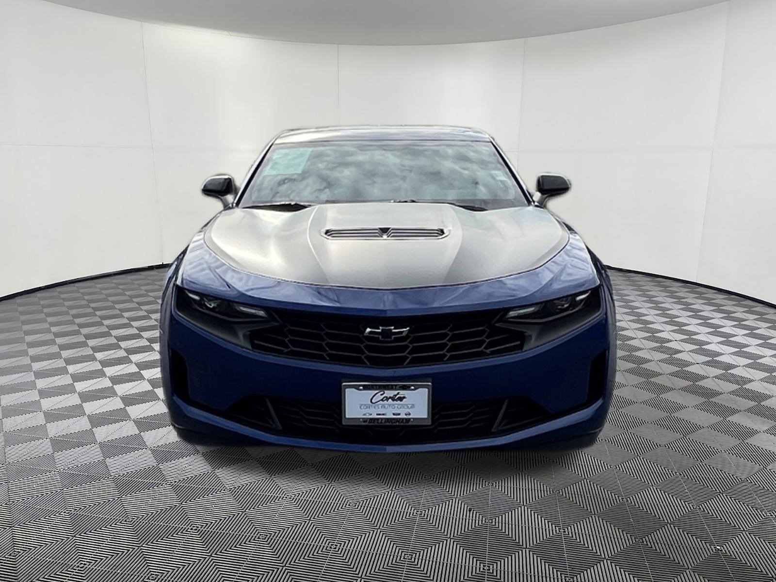 Used 2022 Chevrolet Camaro LT image 2