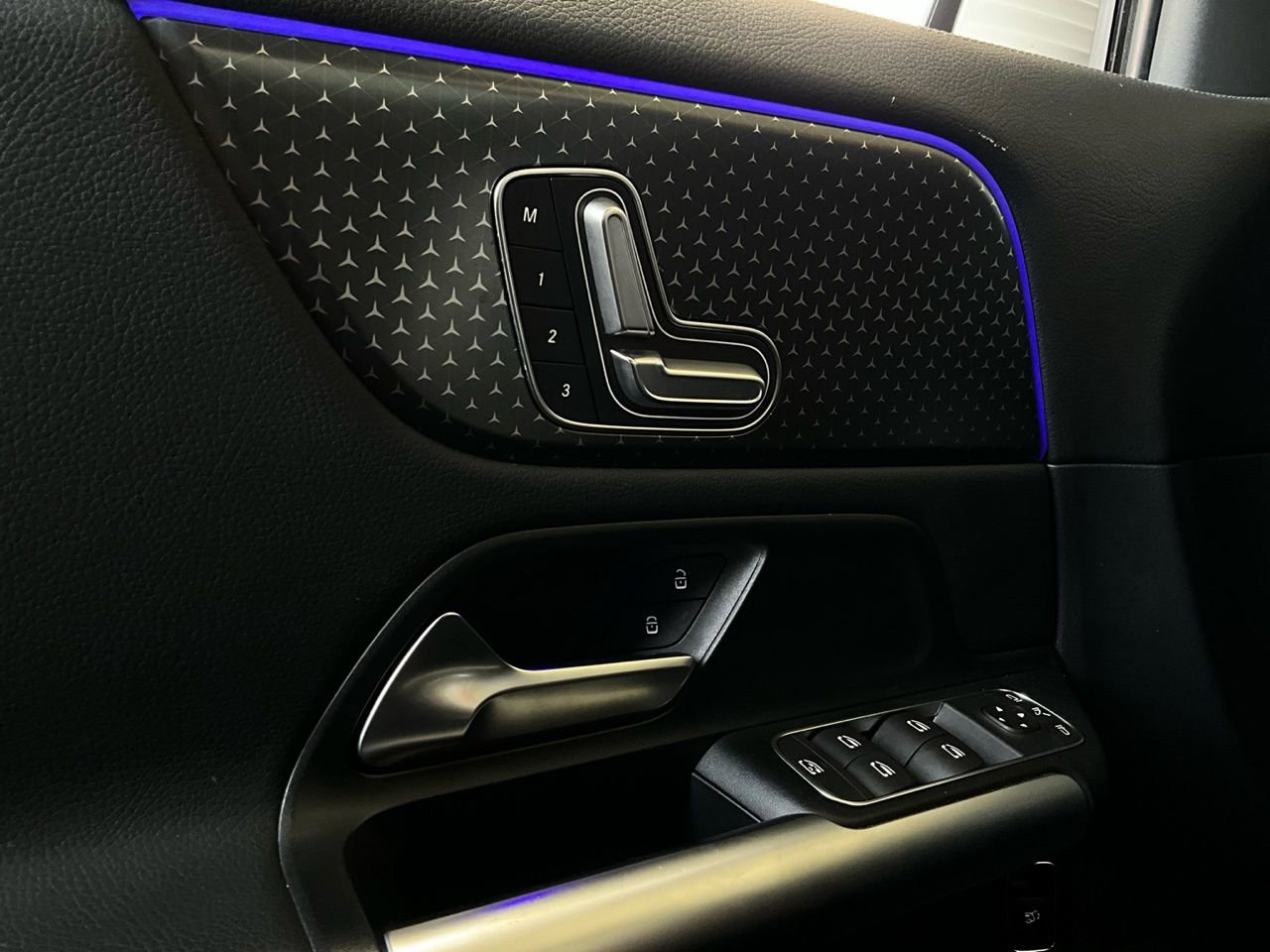 Used 2025 Mercedes-Benz GLA 250 image 20