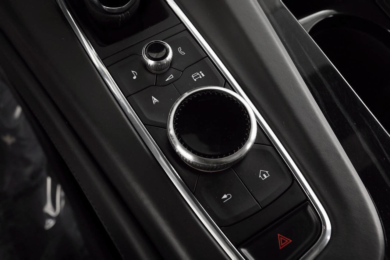Used 2023 Cadillac Escalade V image 17