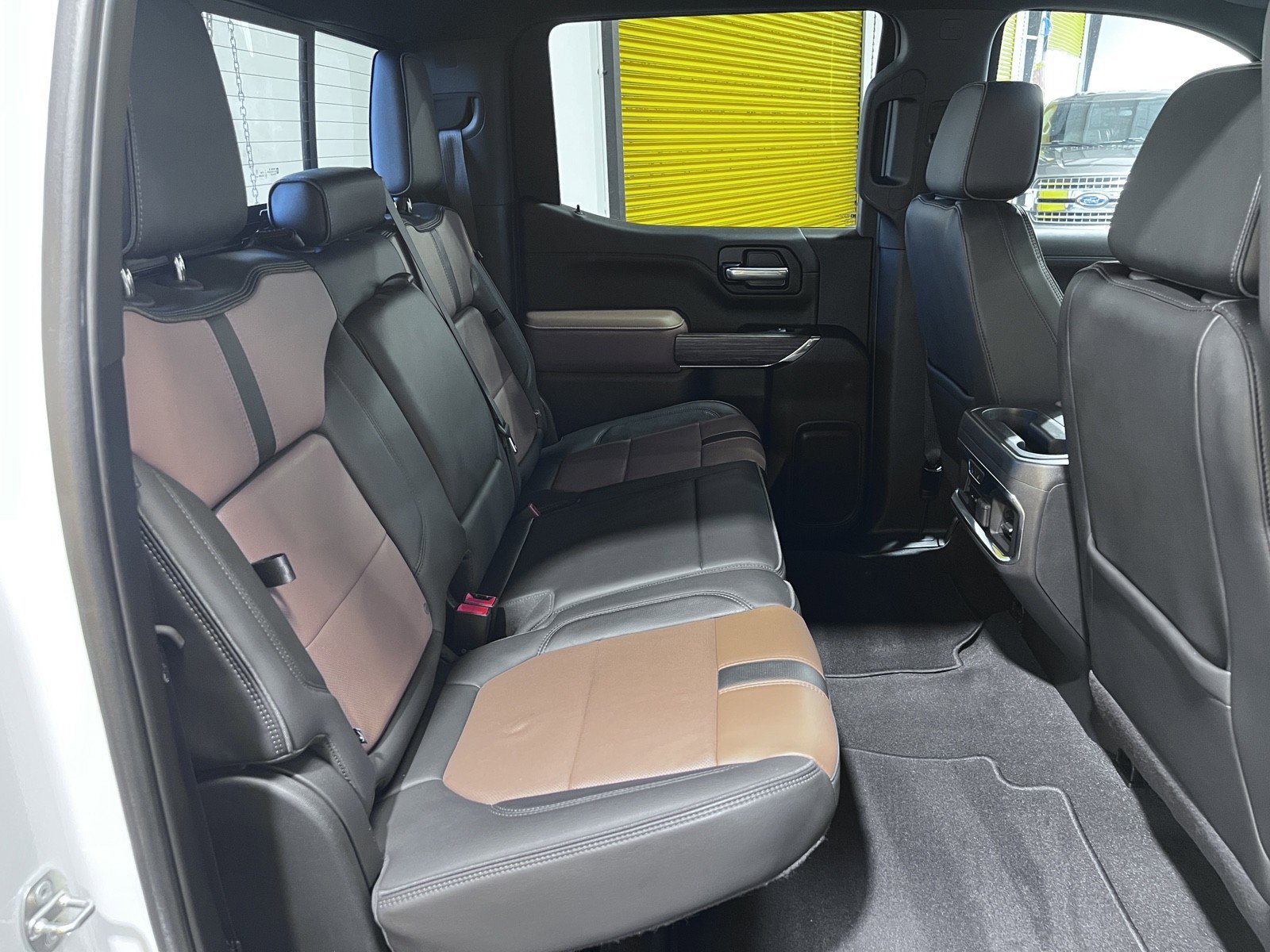 Used 2020 Chevrolet Silverado 1500 High Country w/ LPO, Dark Essentials Package AWD/4WD image 18