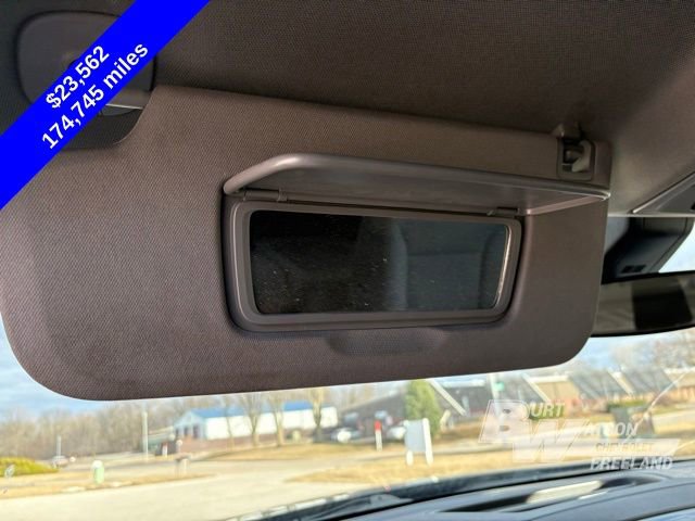 Used 2021 Chevrolet Silverado 1500 Custom Trail Boss w/ Safety Confidence Package AWD/4WD image 16