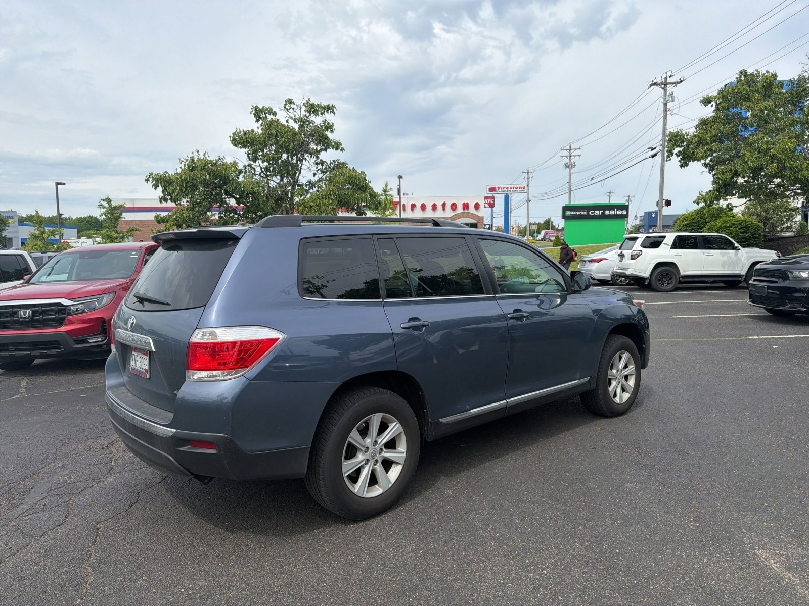 Used 2013 Toyota Highlander SE AWD/4WD image 8