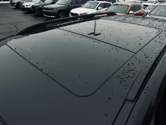 New 2026 Honda Pilot Touring image 9