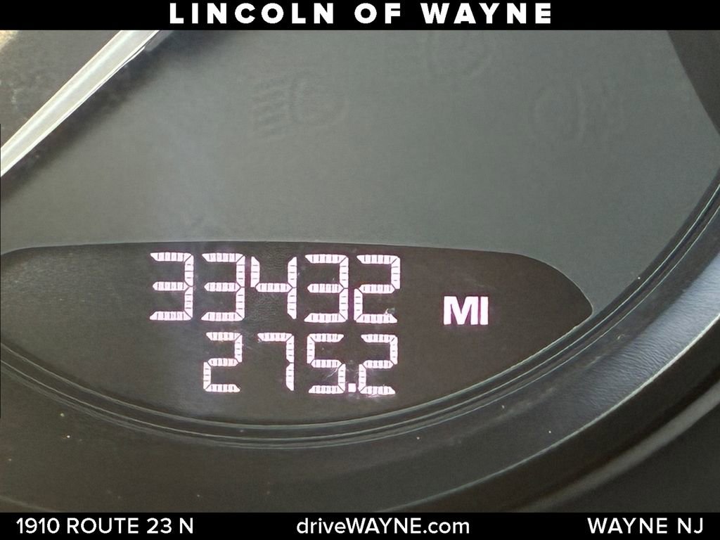 Used 2022 Porsche Macan image 16