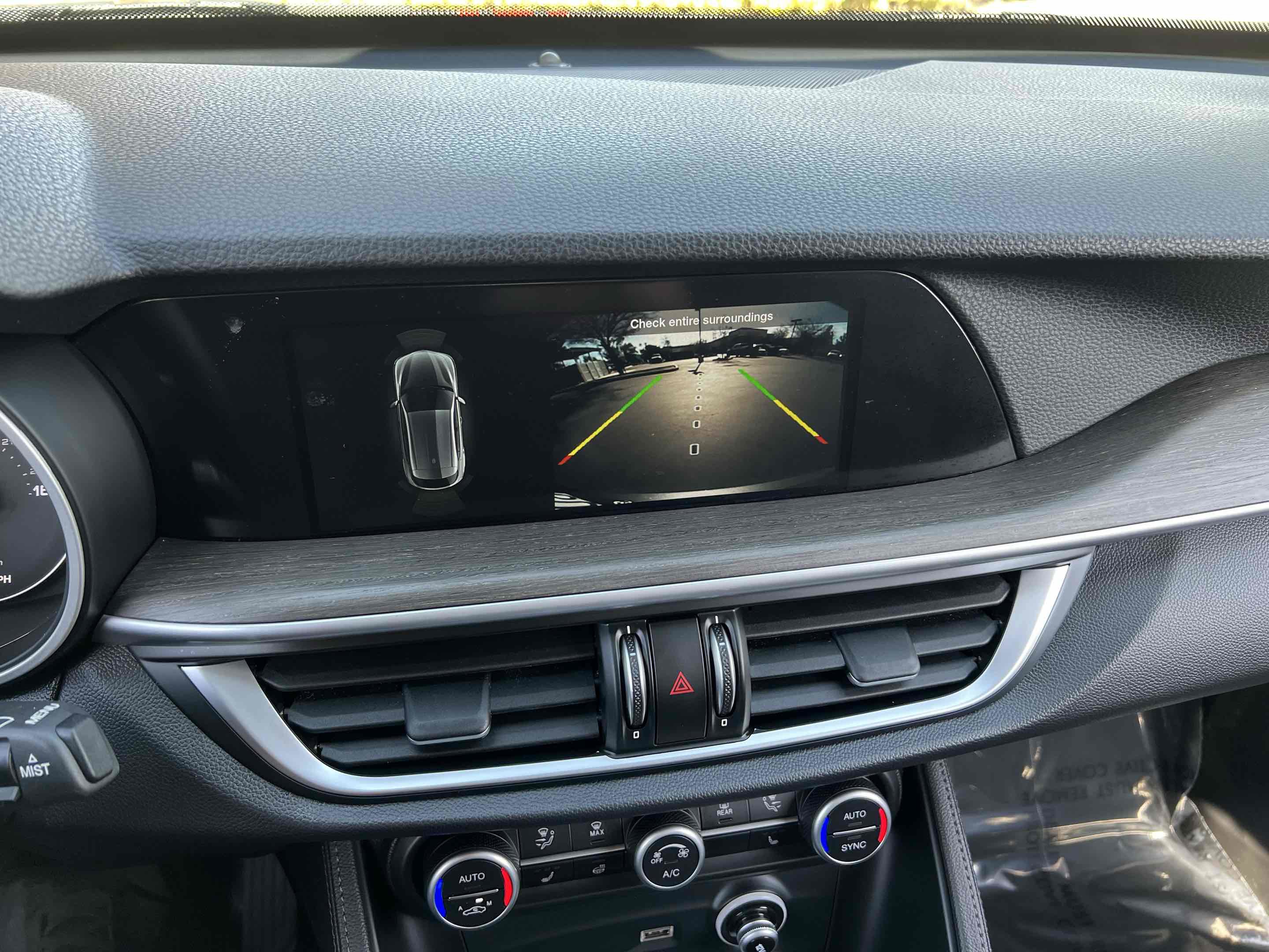 Used 2020 Alfa Romeo Stelvio Ti w/ Nero Edizione image 8