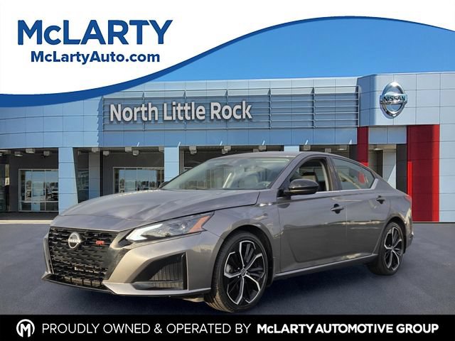 Used 2024 Nissan Altima 2.5 SR