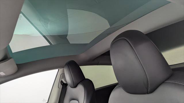 Used 2023 Tesla Model 3 Standard Range RWD image 26