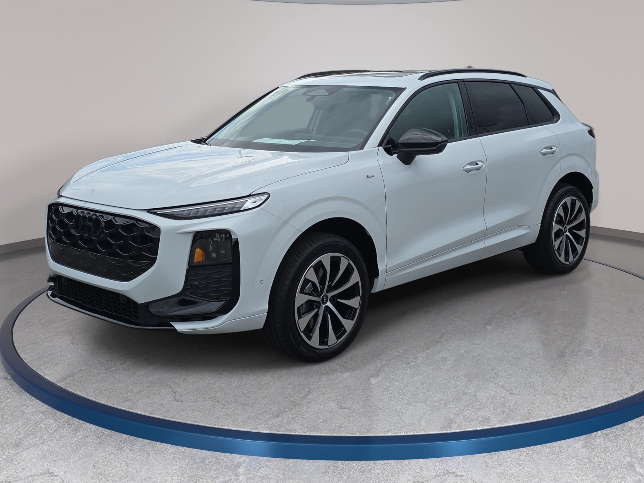 New 2026 Audi Q3 quattro 2.0T AWD/4WD image 1