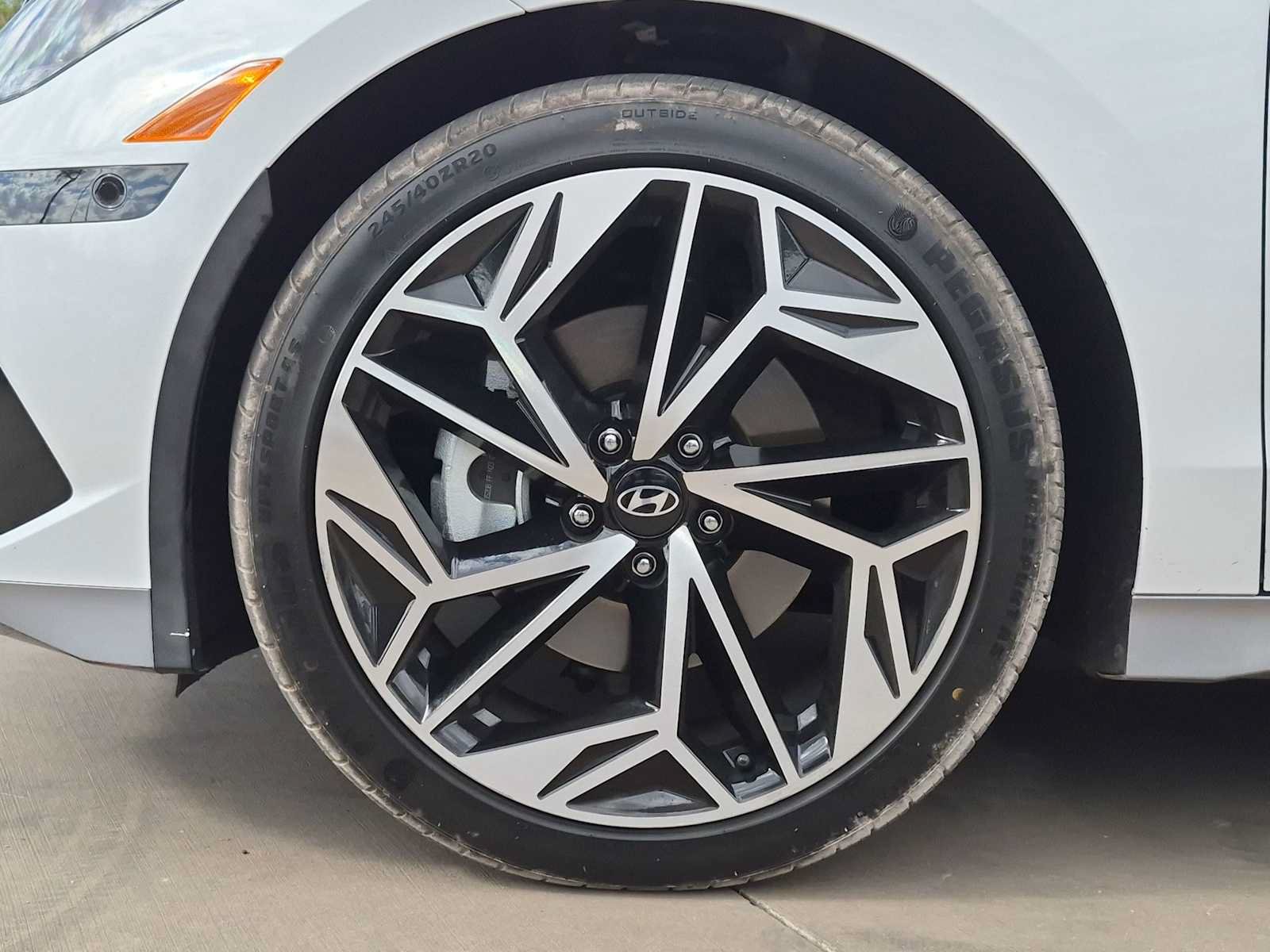 Certified 2023 Hyundai Ioniq 6 Limited AWD/4WD image 13