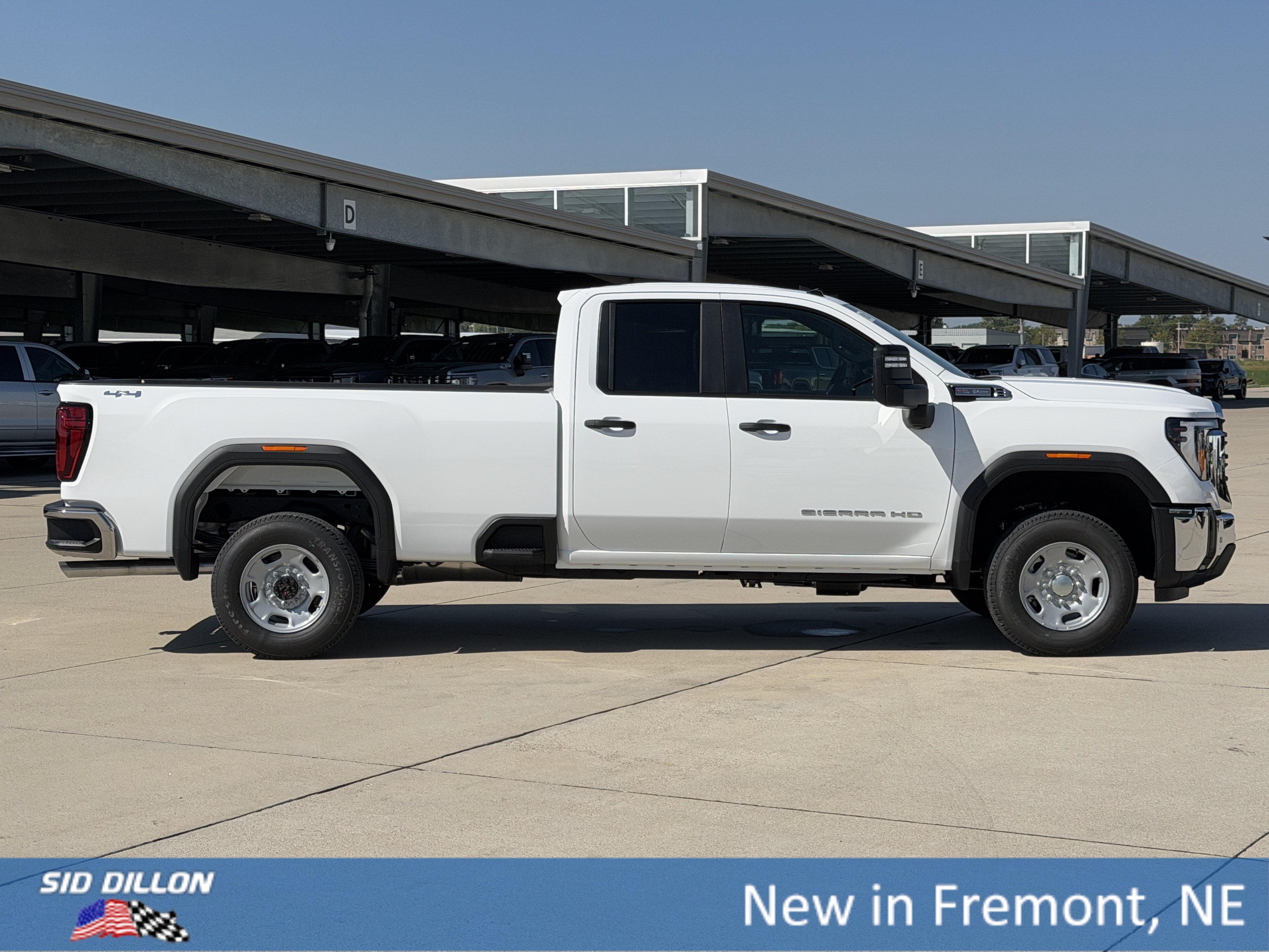 New 2026 GMC Sierra 2500 Pro w/ 1SA Pro Safety Plus Package AWD/4WD image 3