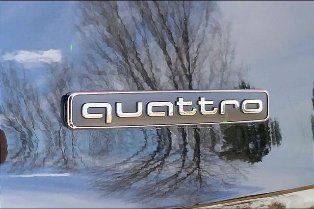 Certified 2025 Audi Q3 2.0T Premium w/ Convenience Package image 31