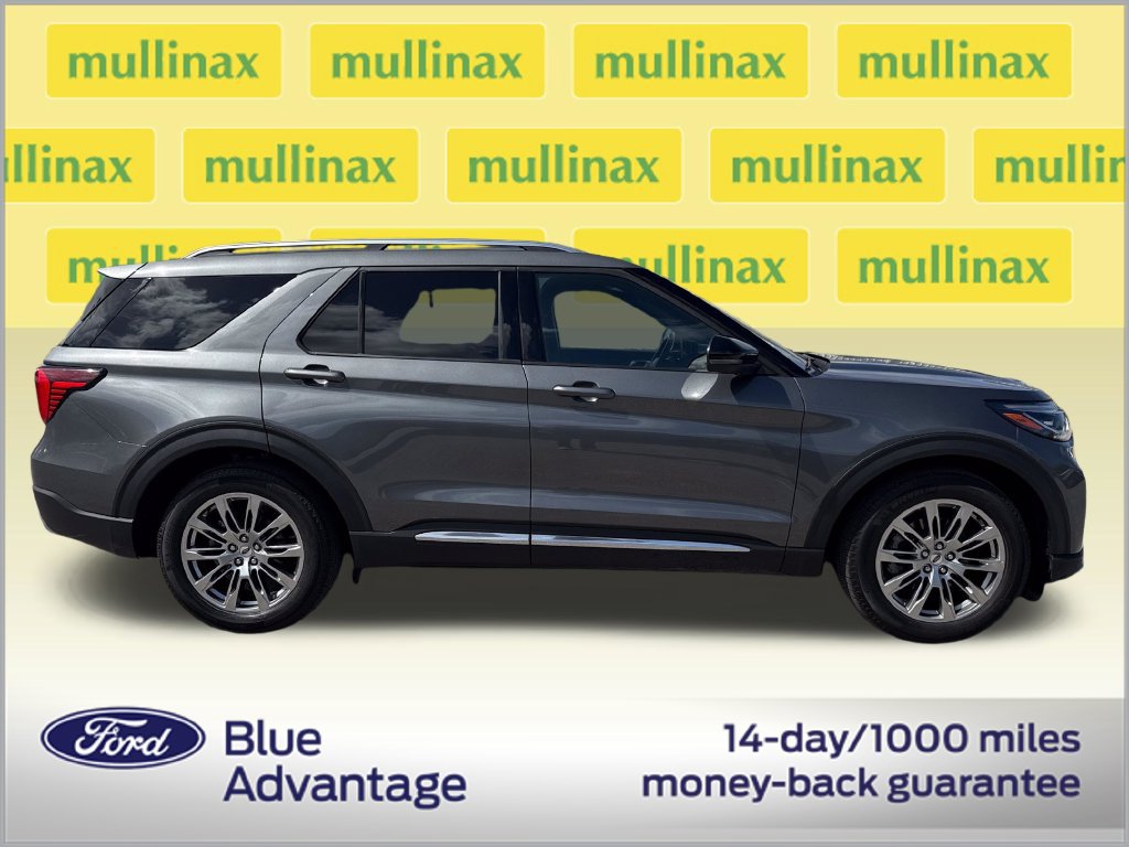 Certified 2026 Ford Explorer Platinum RWD image 2