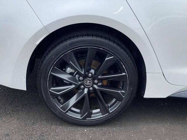 Used 2025 Toyota Corolla SE FWD image 3