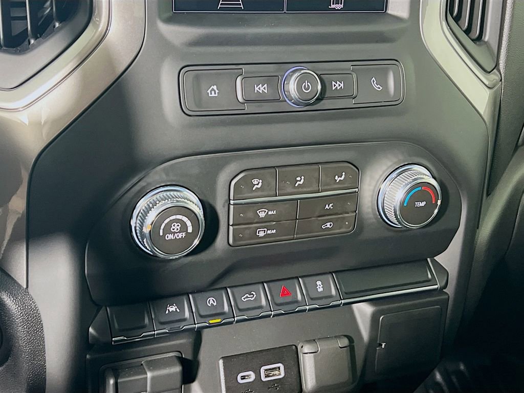 Used 2026 GMC Sierra 1500 Pro w/ Pro Value Package image 14