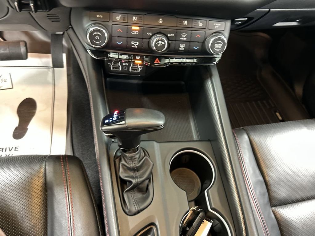 Used 2023 Dodge Durango GT AWD/4WD image 18