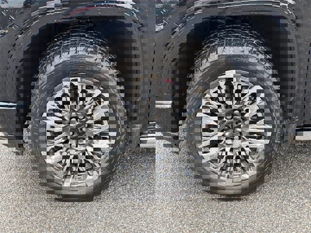 Used 2023 GMC Sierra 1500 Denali Ultimate image 13