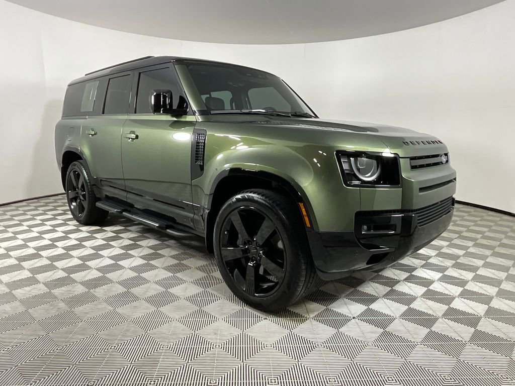 Used 2026 Land Rover Defender 130 X-Dynamic SE AWD/4WD image 6