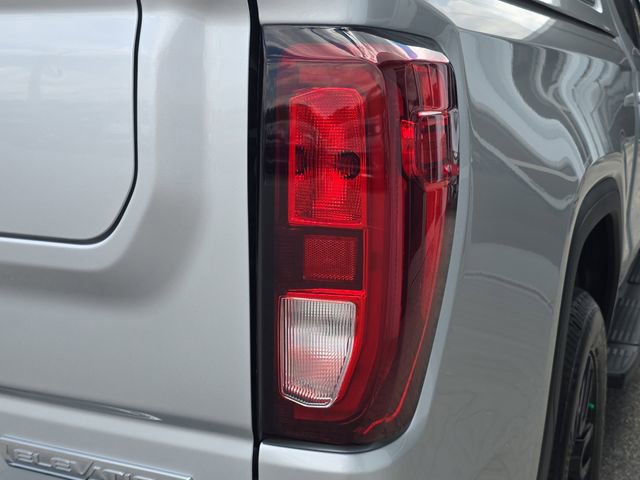 Certified 2022 GMC Sierra 1500 Elevation w/ LPO, Elevation Black Package RWD image 8