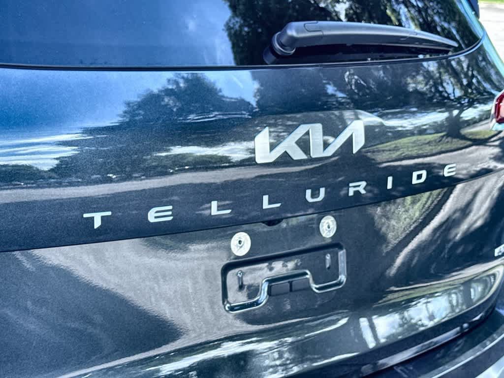 Certified 2023 Kia Telluride S AWD/4WD image 10
