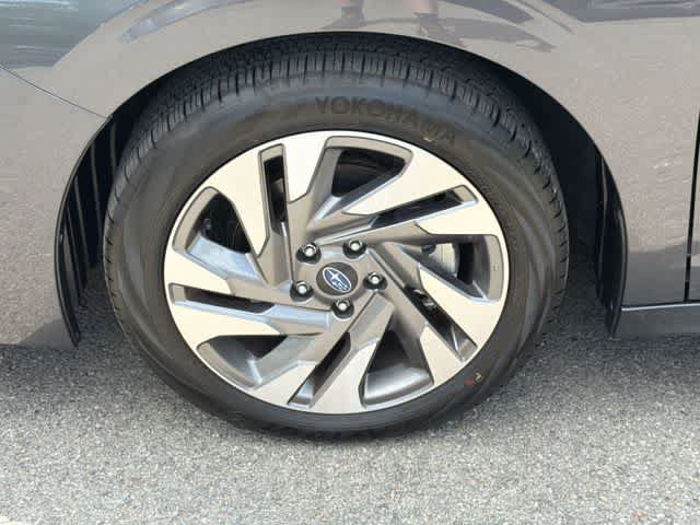 Certified 2025 Subaru Legacy Limited AWD/4WD image 5