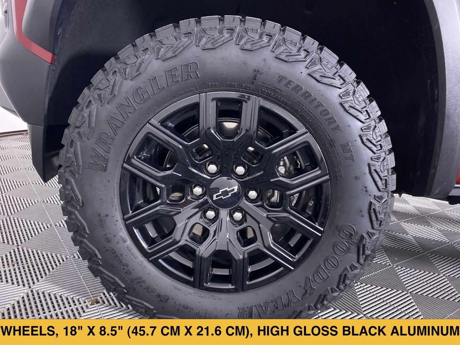 Certified 2025 Chevrolet Colorado Trail Boss AWD/4WD image 15