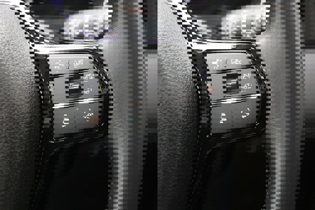 Used 2025 Honda Pilot Touring image 20