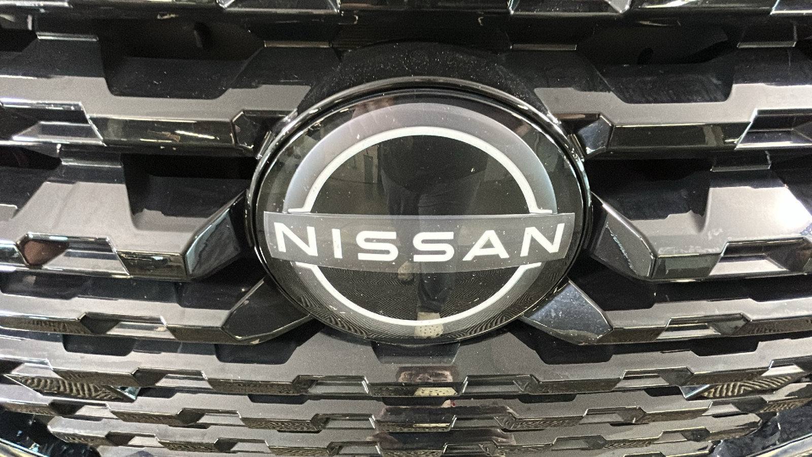 Used 2023 Nissan Kicks SV FWD image 10