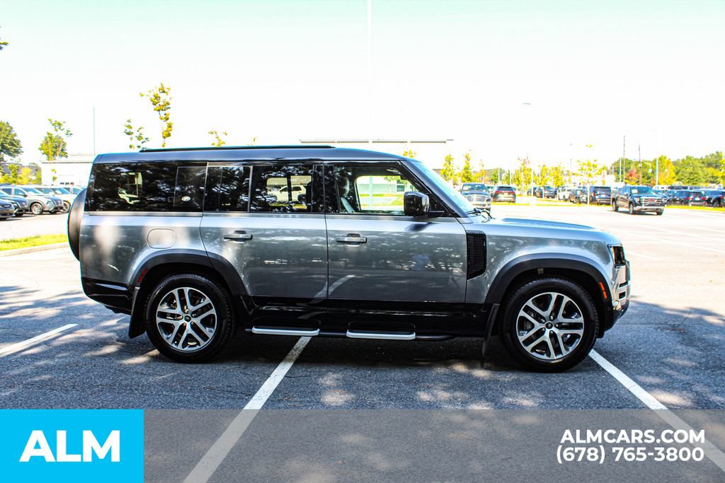 Used 2023 Land Rover Defender 130 SE AWD/4WD image 8