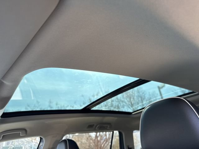 Used 2024 Volkswagen Atlas SEL Premium R-Line image 16