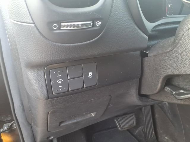 Used 2017 Kia Soul + image 13