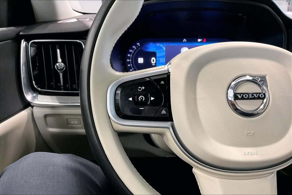 Certified 2025 Volvo V60 B5 Cross Country Plus AWD/4WD image 12