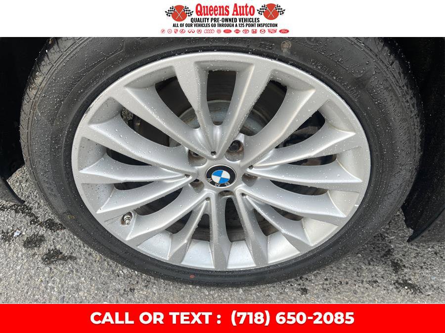 Used 2021 BMW 530i xDrive w/ Premium Package AWD/4WD image 32