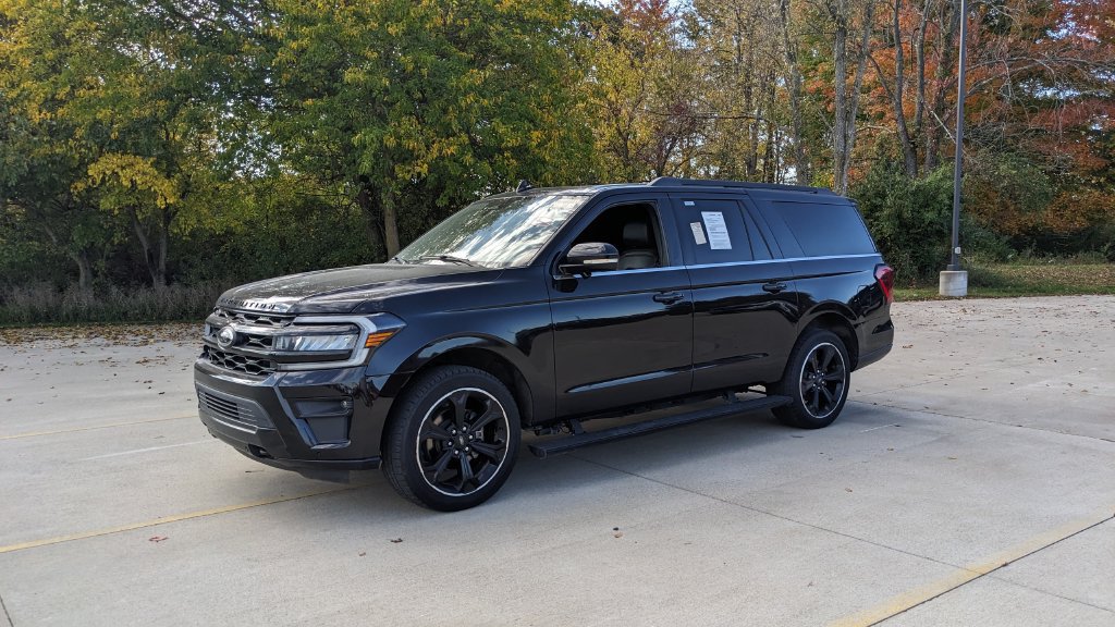 Used 2023 Ford Expedition Max Limited AWD/4WD image 7