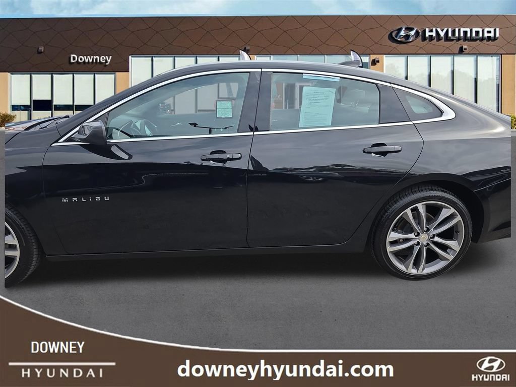 Used 2022 Chevrolet Malibu LT FWD image 2
