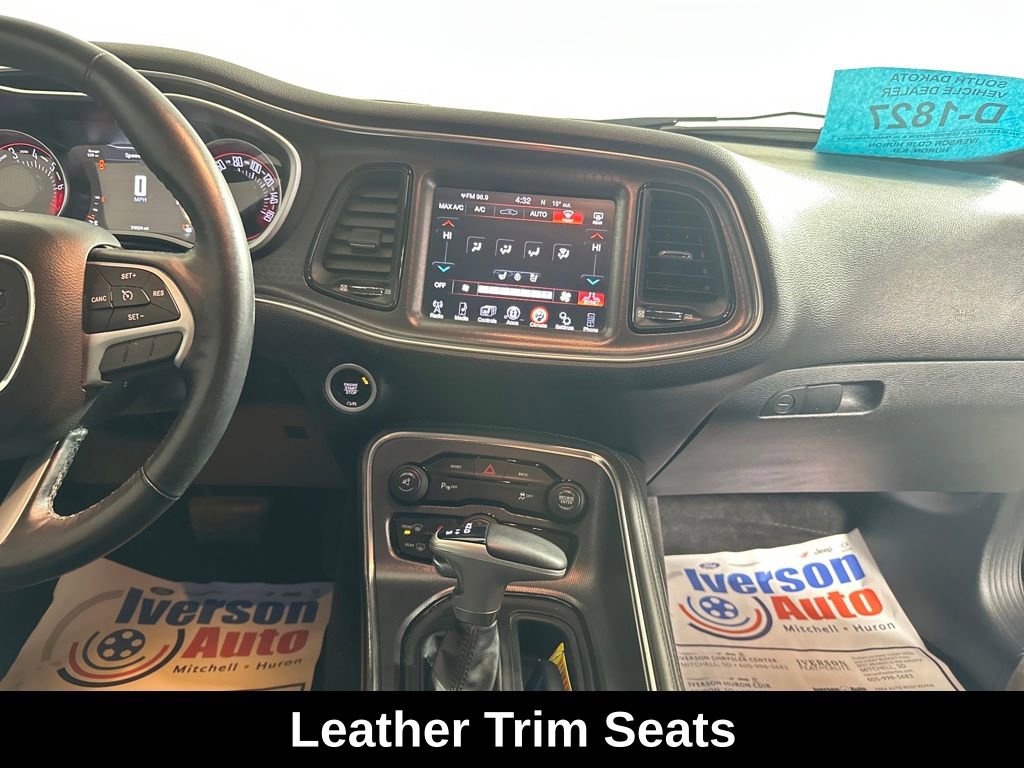 Used 2016 Dodge Challenger SXT Plus image 27