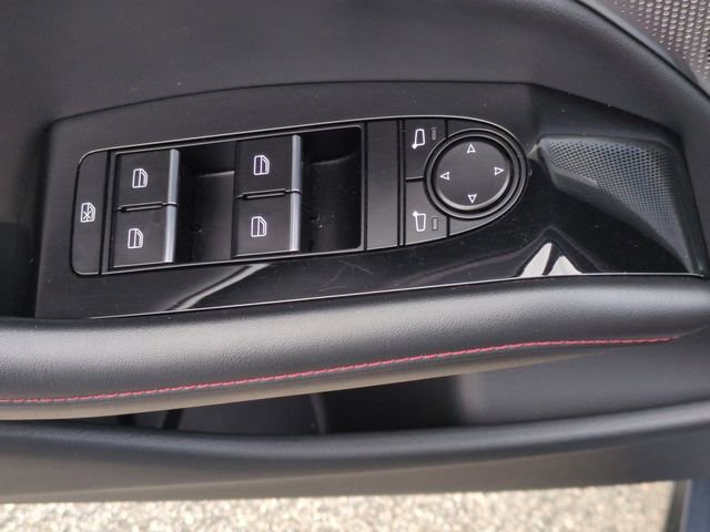 Used 2023 MAZDA MAZDA3 s image 14